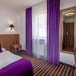 Boutique Eco Sasanka 3* 斯克拉斯卡波伦巴