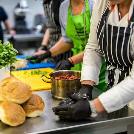 Boutique Eco Sasanka 3* 斯克拉斯卡波伦巴