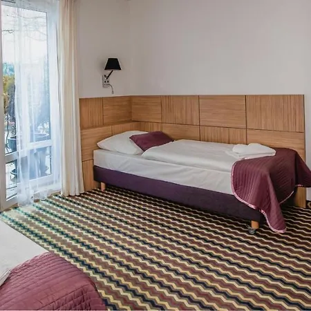 Boutique Eco Sasanka 斯克拉斯卡波伦巴