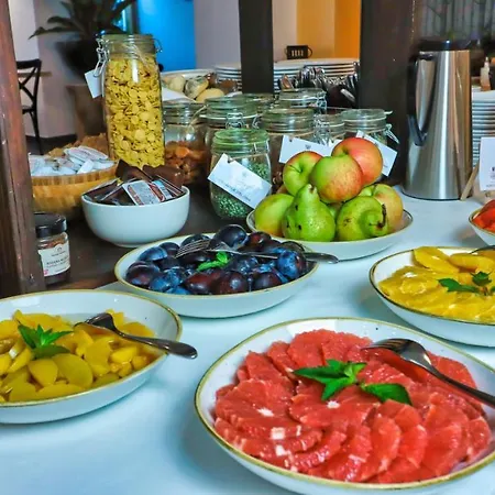 Boutique Eco Sasanka Hotel 3*
