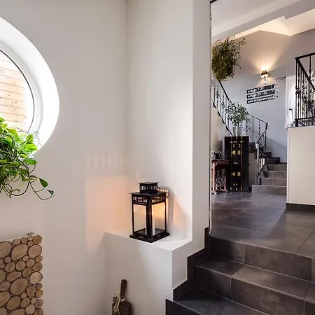 מלון Boutique Eco Sasanka 3*