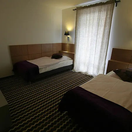 מלון Boutique Eco Sasanka 3*